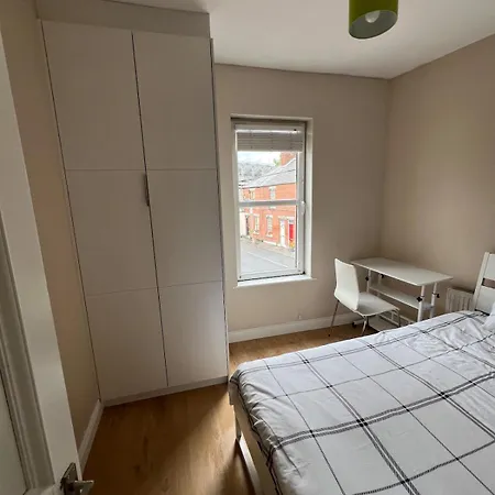 Appartement Stylish Red Brick Detached House Nr Centre Dublin