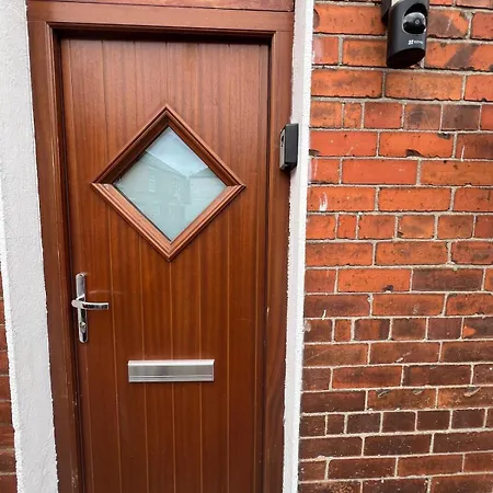 Stylish Red Brick Detached House Nr Centre Appartement *